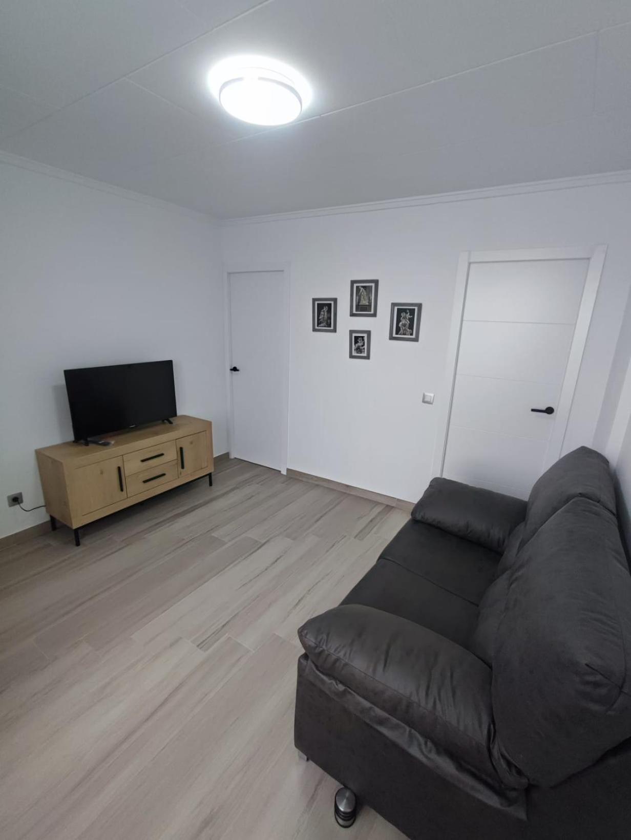 Apartamento Casa Salvador, Escapada De Aventura Y Relax En Buñol Exterior foto